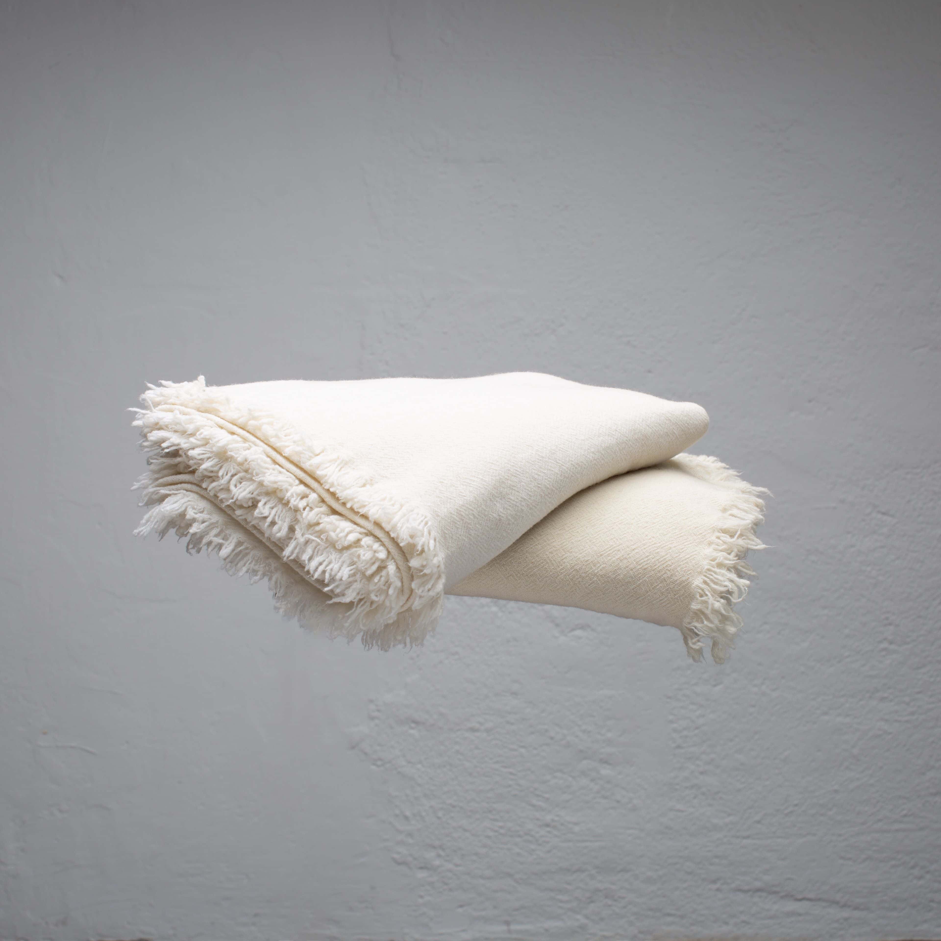 White Virgin Wool Plaid